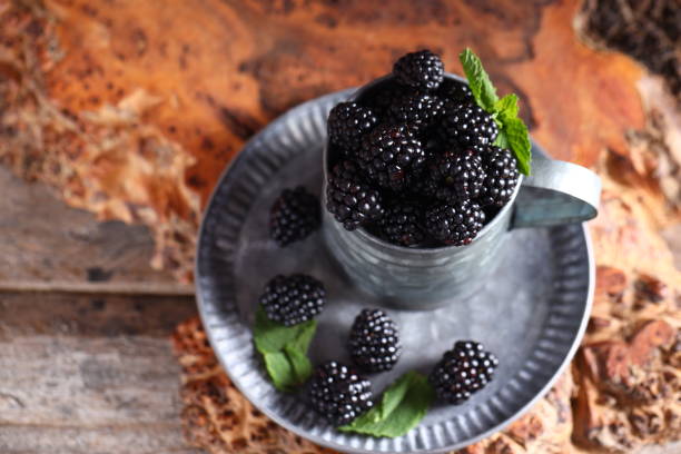 istock ripe berry blackberry 1334122598