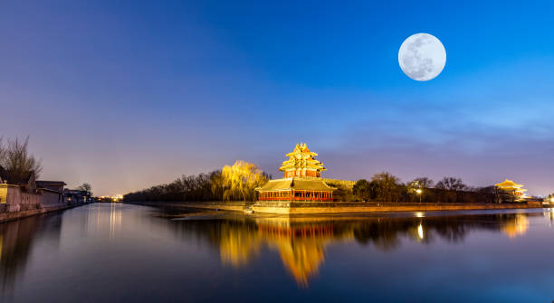 istock Forbidden City at night 1334227977