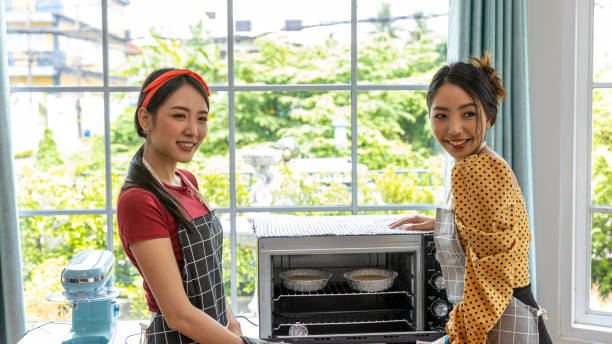 istock Gender business partnership 1334244812