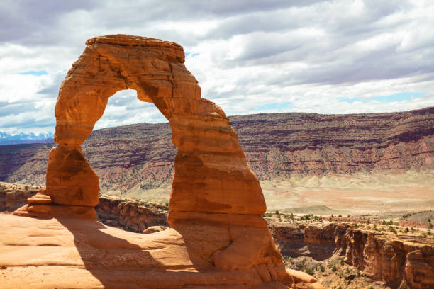 istock Utah  Arches National Monument Desert Delicate Arch 1334306617
