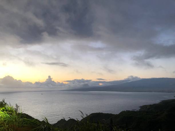 istock Sunrise in Maui 1334349653