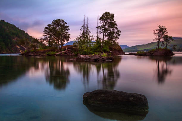 istock Lake Cowichan Sunset 1334381490