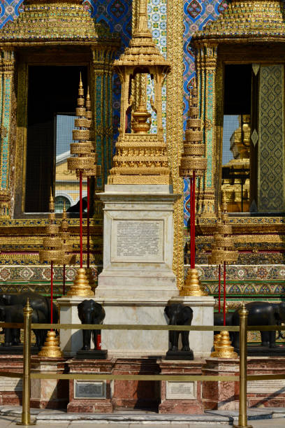 istock Grand Palace Bangkok 1334383157