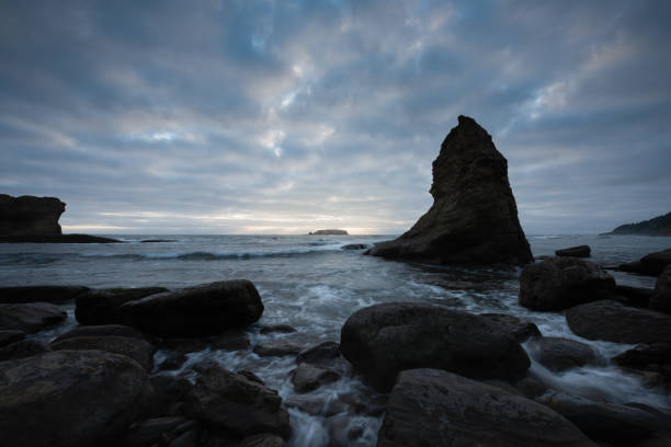 istock Moody and dramatic seascape on the Oregon Coast 1334387986