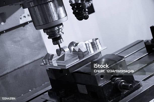 Machine Tool Stockfoto und mehr Bilder von Maschinenteil - Ausrüstung und Geräte - Maschinenteil - Ausrüstung und Geräte, Aluminium, Ausrüstung und Geräte