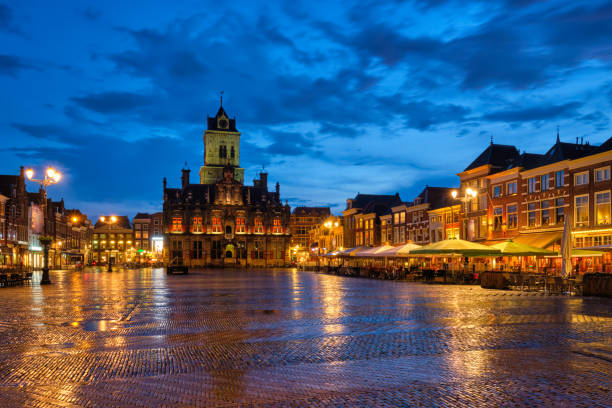 istock Delft Market Square Markt in the evening. Delfth, Netherlands 1334454732