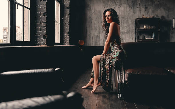 istock Woman in the studio 1334476687