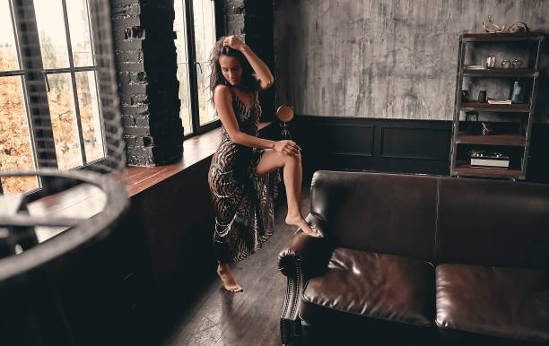 istock Woman in the studio 1334476788