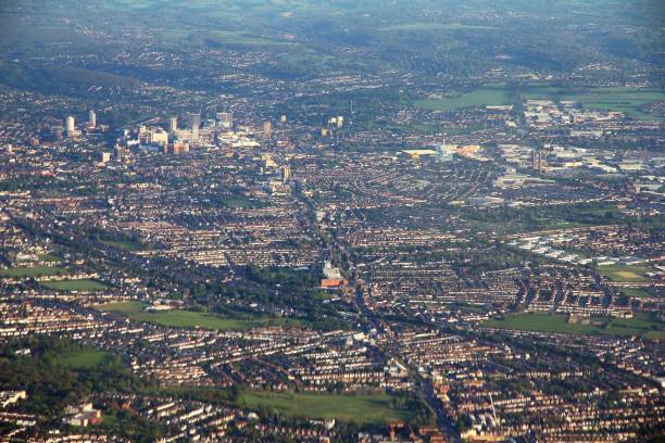 istock Croydon UK aerial view 1334477340