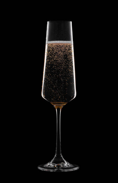 taça de vinho shimmer isolada - champagne flute champagne black wineglass - fotografias e filmes do acervo