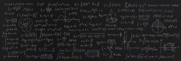 fórmulas y cálculos de matemáticas y geometría en la pizarra de la escuela - símbolo matemático fotografías e imágenes de stock