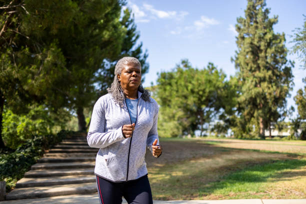 istock Senior black woman running 1334541563