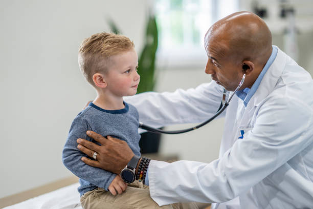 istock Young child at a medical check up appointment 1334556654