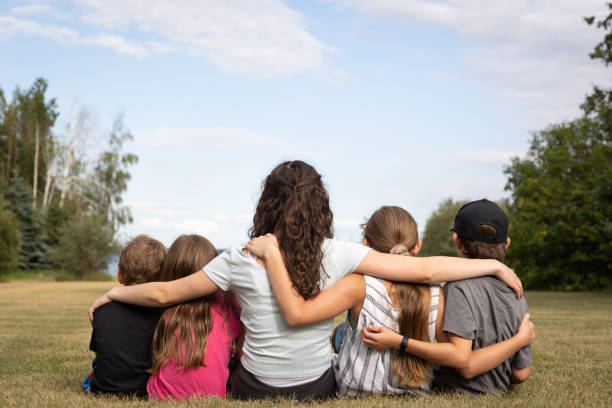 istock Children together in the summer 1334562680