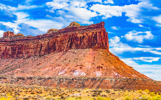 istock Red Cliff Canyonlands Needles Utah 1334575700