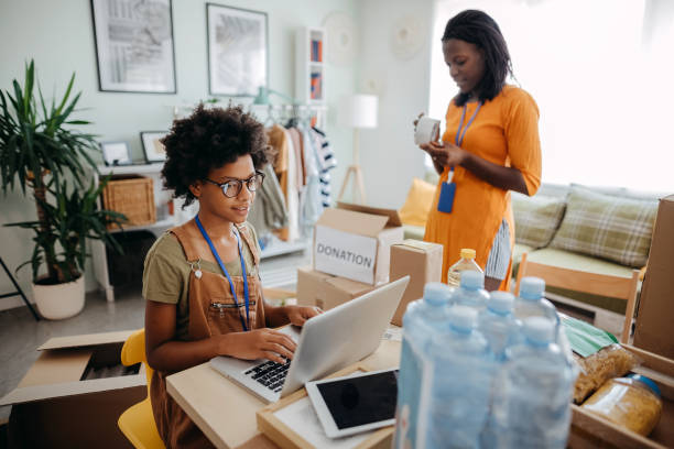 istock Volunteering is their hobby 1334611345