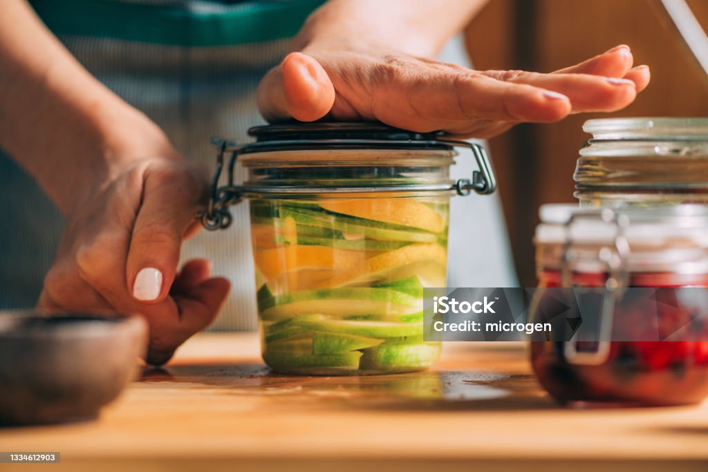Jar with Fermented Fruits - Royalty-free Afweer Stockfoto