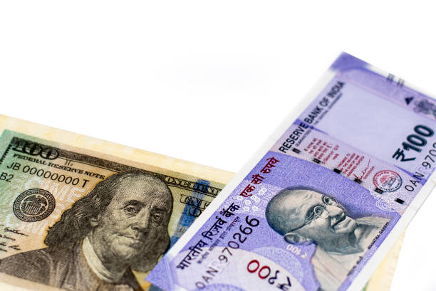 istock US dollar Vs Indian currency exchange rate 1334633688