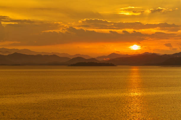 istock Scenery of sunset and water. 1334648793