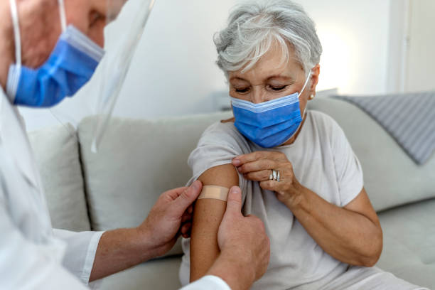 istock Proud senior woman who had just been vaccinated. 1334649783