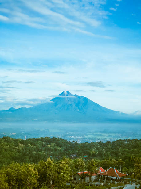 istock Yogyakarta Mountain View 1334689891