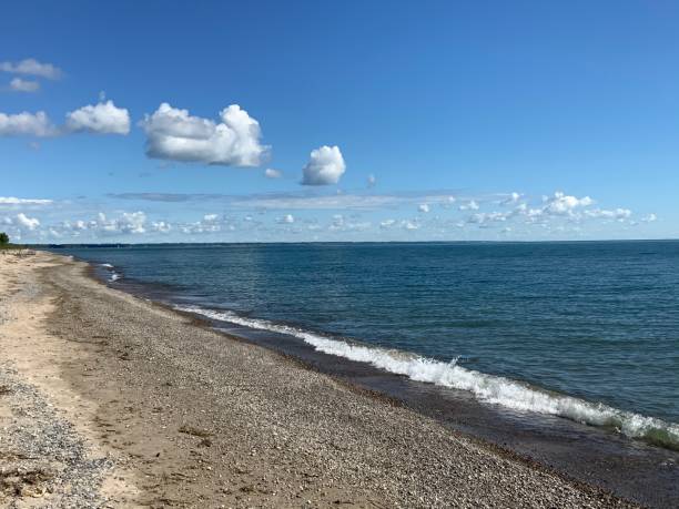 istock Summer day on lake Erie 1334739894