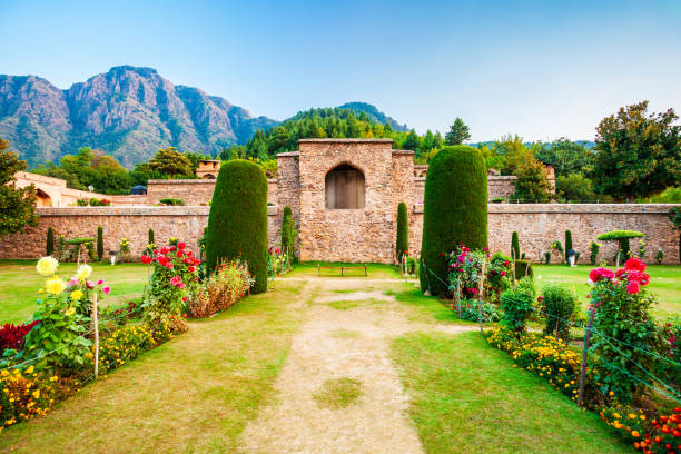 Pari Mahal palace garden in Srinagar Pari Mahal or Palace of Fairies is a terraced garden in Srinagar city, Jammu and Kashmir state of India mahal stock pictures, royalty-free photos & images