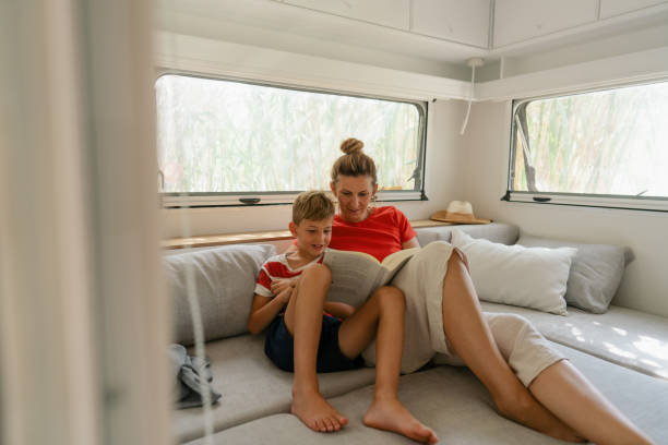 istock Mother roadschooling her son 1334782161