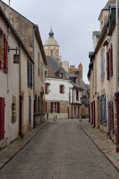 istock Street in Le Croisic 1334830040