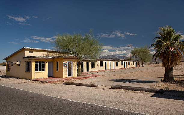 istock Abandoned Hotel Along Route 66 133483416
