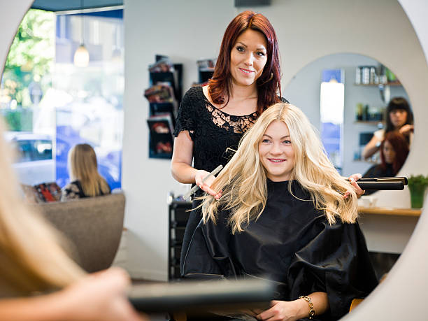 istock Hair Salon situation 133484467