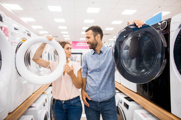istock Couple during house goods shopping 1334879017