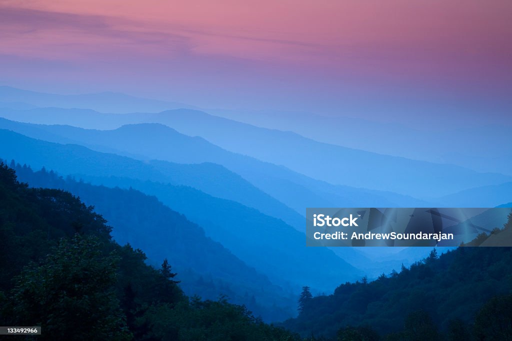 Amanecer en el Smokies - Foto de stock de Aire libre libre de derechos