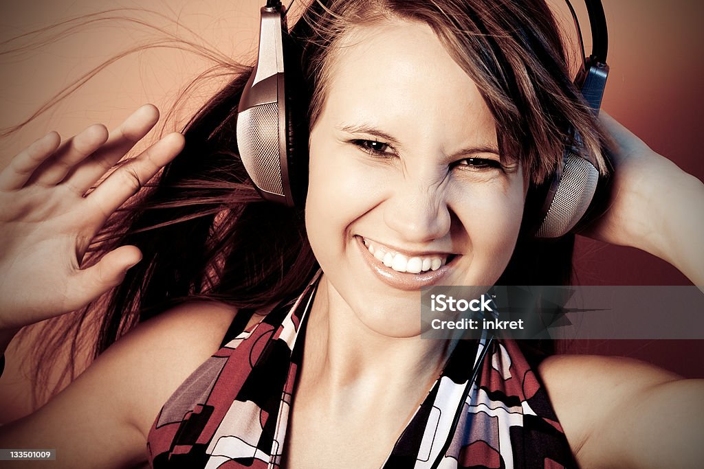 Menina com fones de ouvido - Foto de stock de Adolescente royalty-free