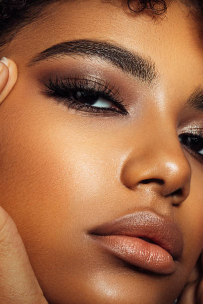 istock Beautiful afro woman with perfect make-up 1335033212