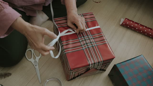 16,000+ Gift Wrap Stock Videos and Royalty-Free Footage - iStock |  Christmas wrapping paper, Wrapping paper roll, Wrapping paper pattern