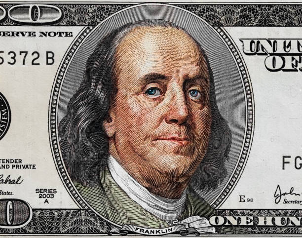 istock fragment of old 100 dollar bill 1335077091