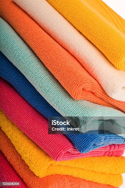 Toalhas Coloridas - Fotografias de stock e mais imagens de Algodão - Algodão, Amarelo, Azul