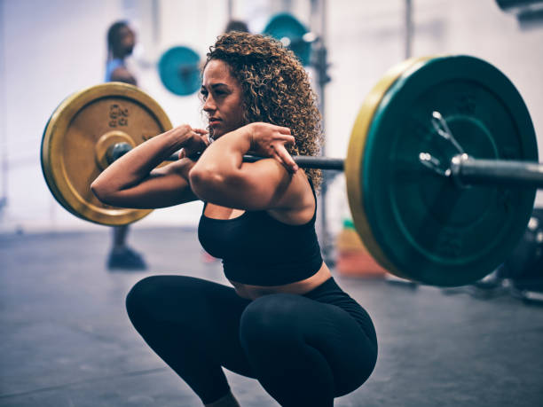 istock Cross Training Athletes in a Gym 1335094120