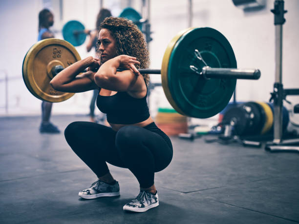 istock Cross Training Athletes in a Gym 1335094125