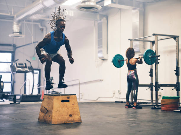 istock Cross Training Athletes in a Gym 1335094202