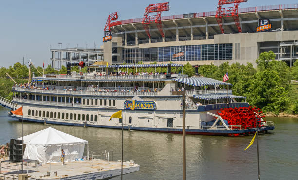 łódź wiosłowa gen jackson przed lp field, nashville, tn, usa - coliseum zdjęcia i obrazy z banku zdjęć