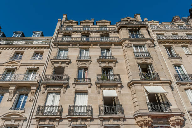 istock Row of houses in Paris 1335118620