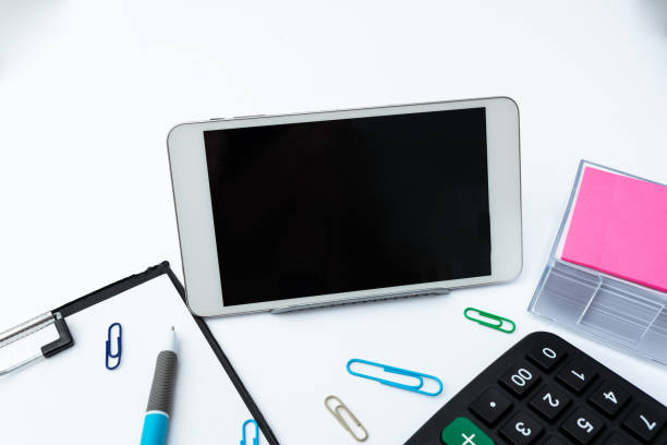 istock Smartphone Voice Video Calls, Long Range Connections, Communication Gadget Connecting People, Office Communications, Portable Hardware Mobile Phone, Data Processing 1335131737