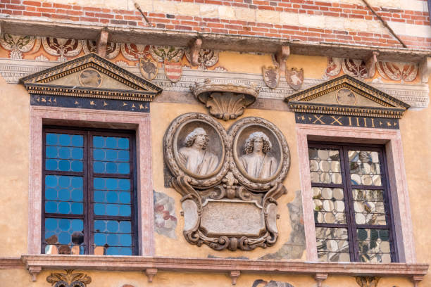 istock Old house windows in Verona, Italy 1335147968