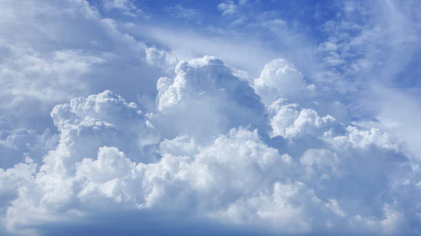 istock Many large white clouds in the sky formed a shape that resembled a mountain. 1335154707