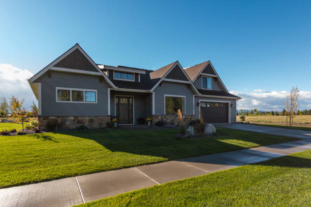 istock Bright new home on a sunny new day 1335165005