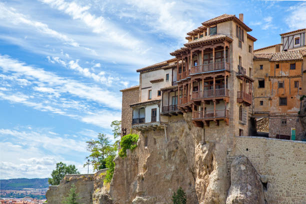 istock Hanging houses in Cuenca 1335283835