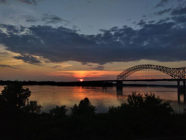 istock Sunset Mississippi River x 1335322151