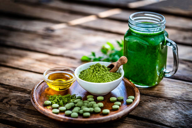 istock Moringa oleifera powder, pills and detox drink 1335399972
